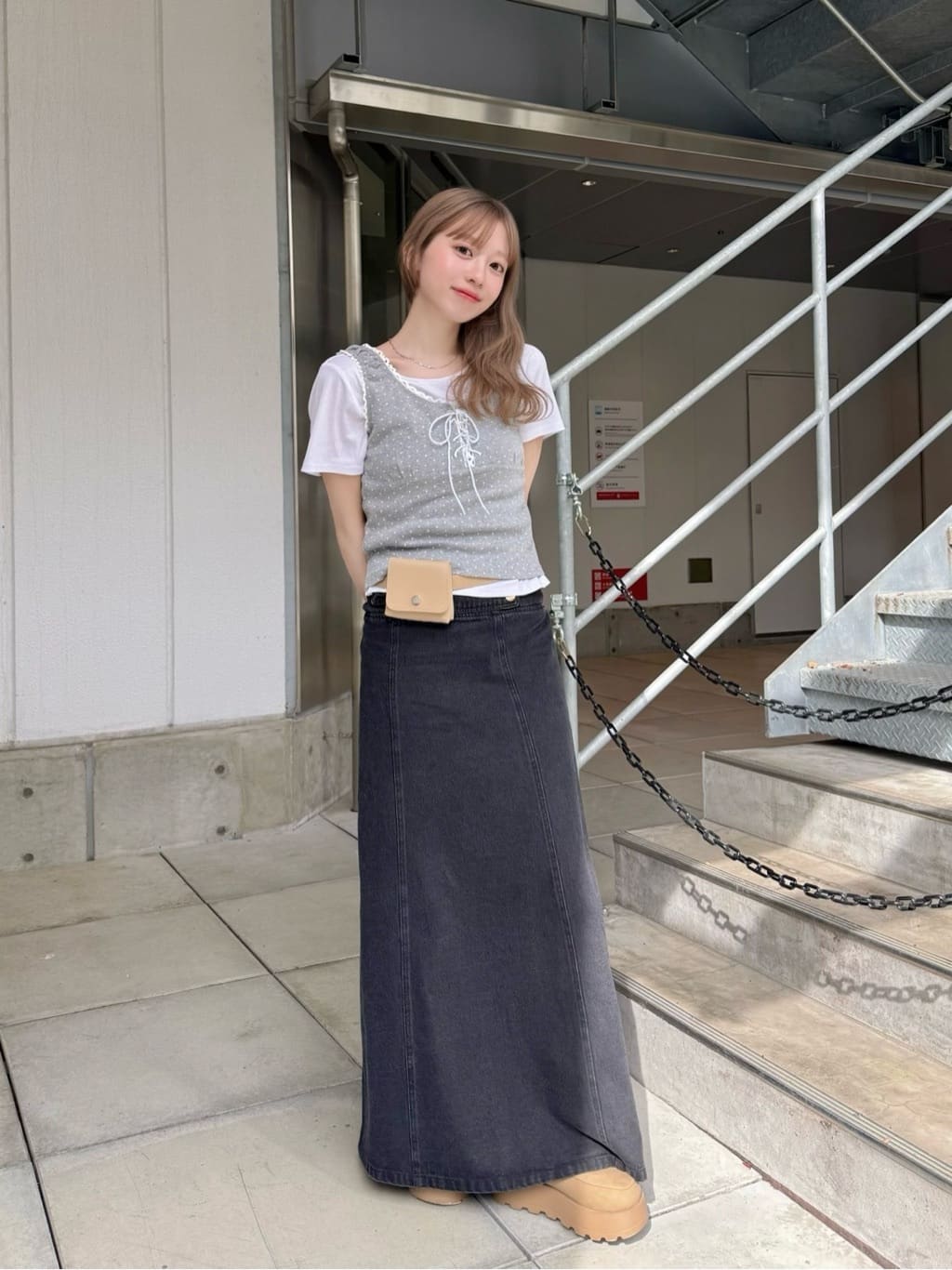 25