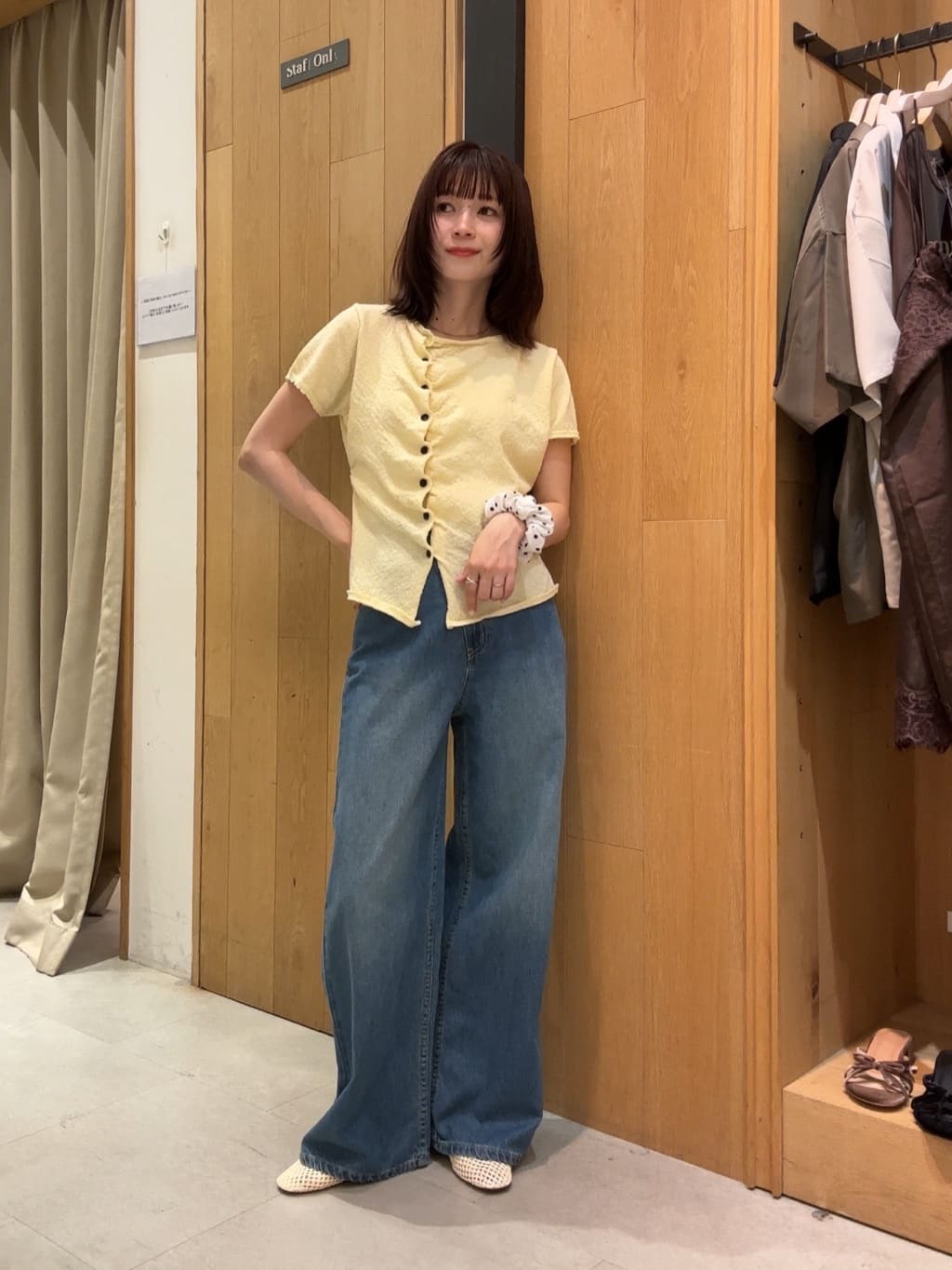 １