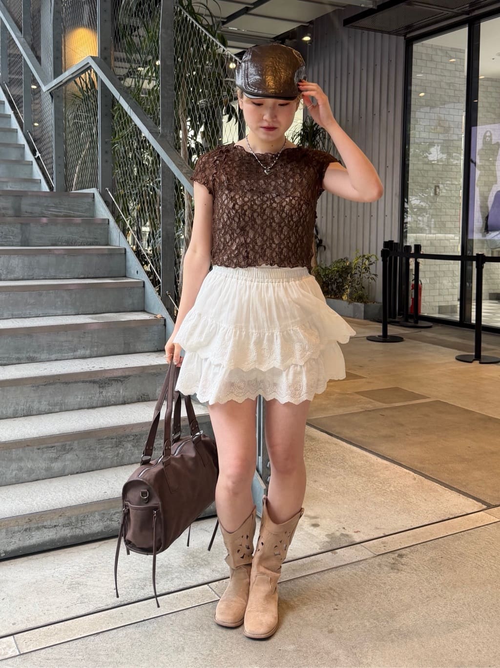 4