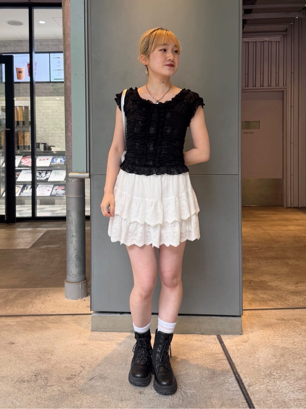 6