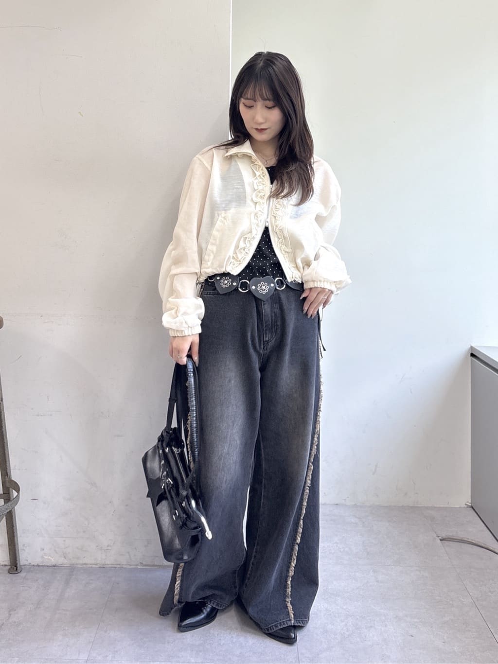 16