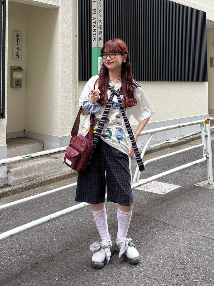 11