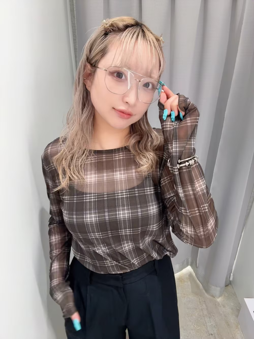 7