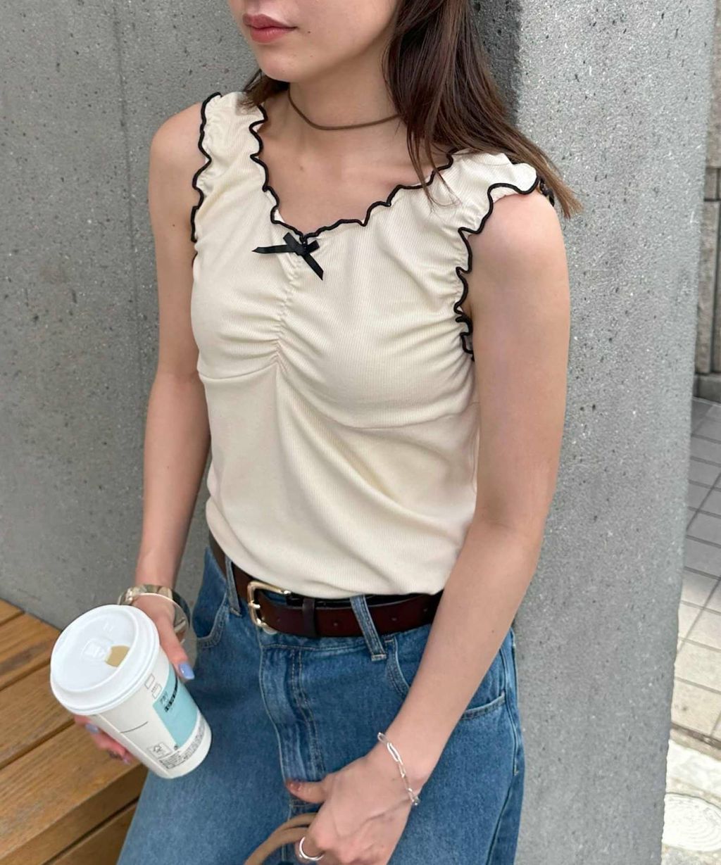 23
