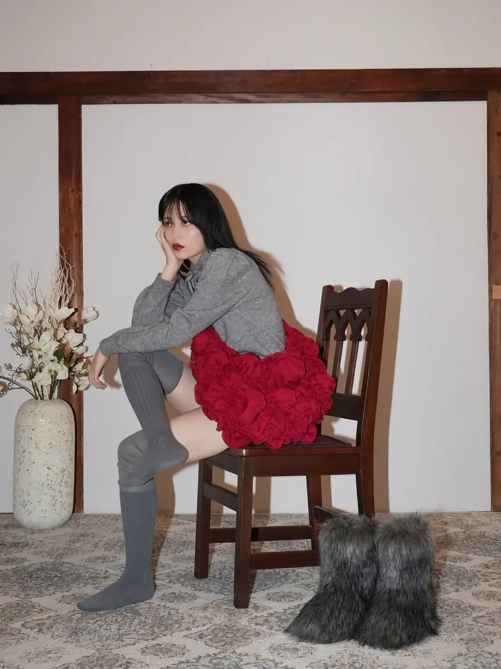 33
