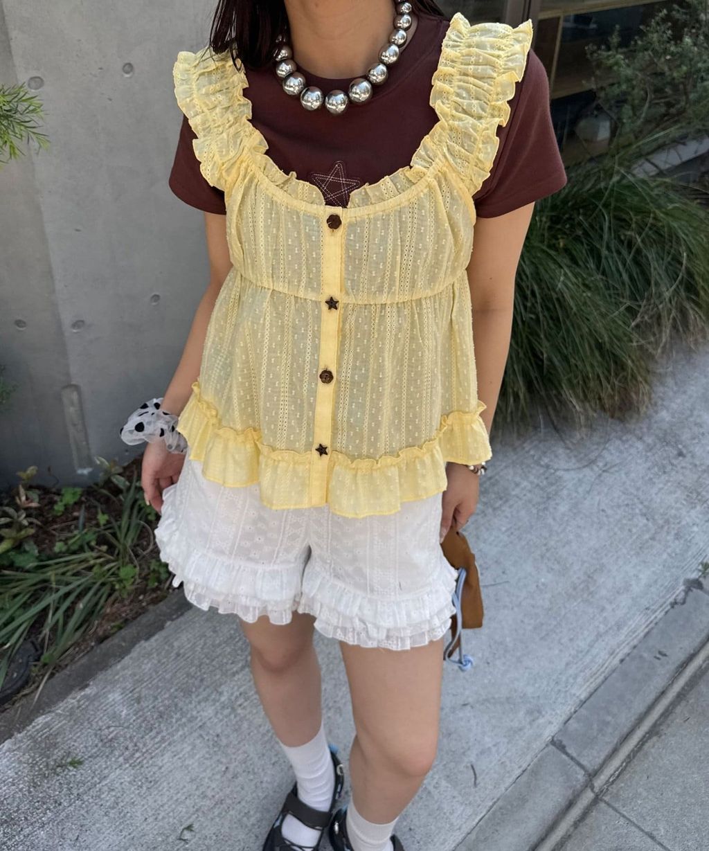 25