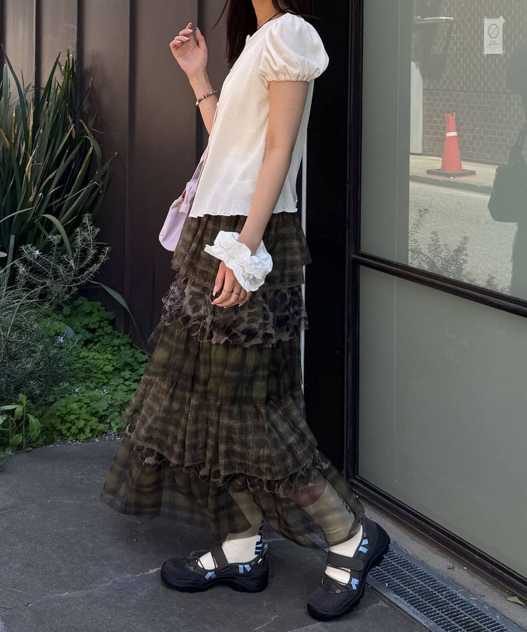 18