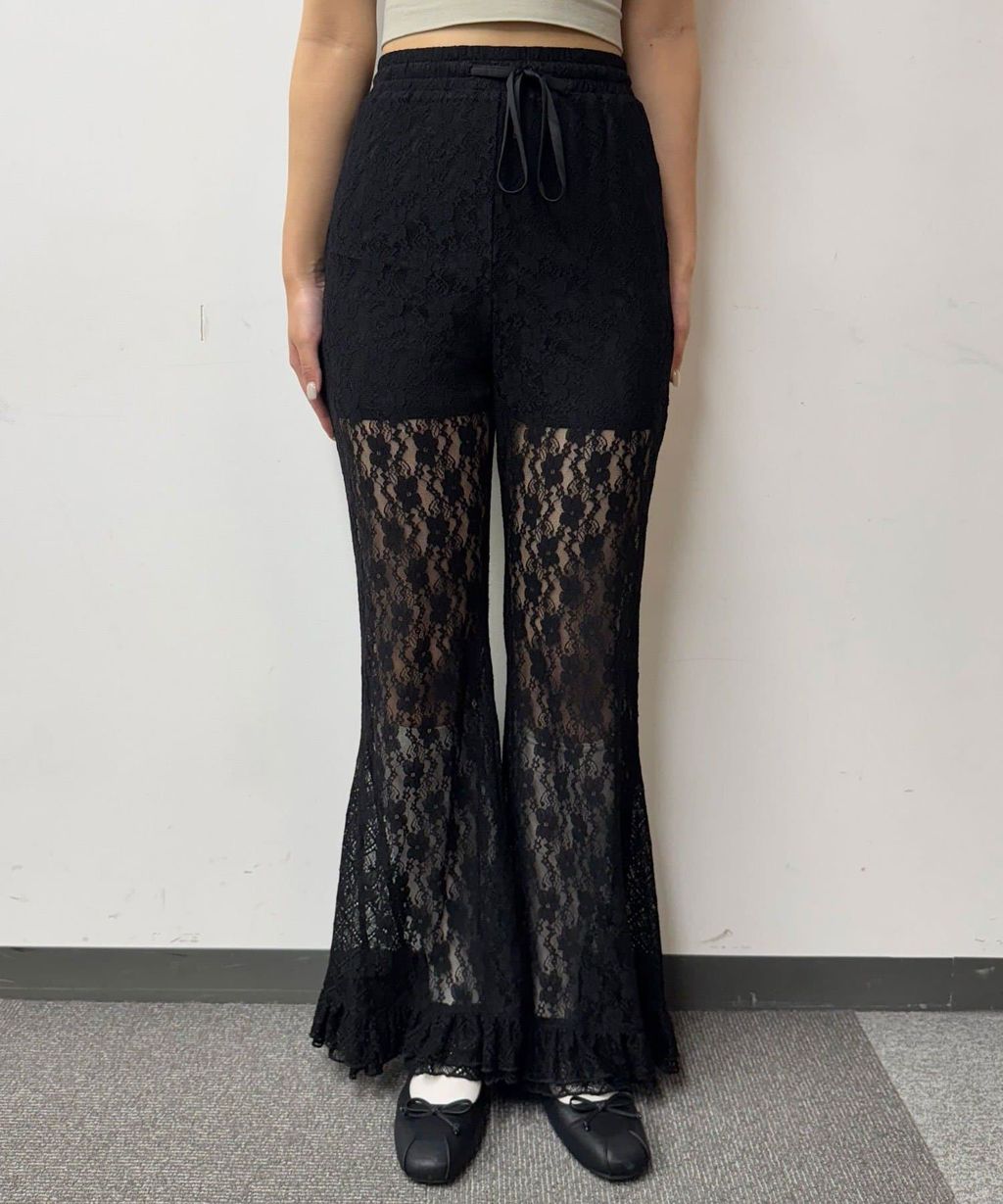 23