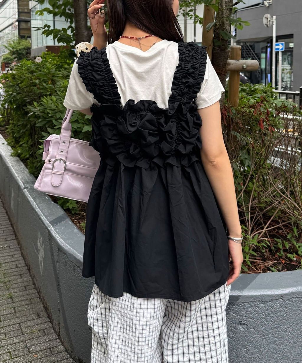 25