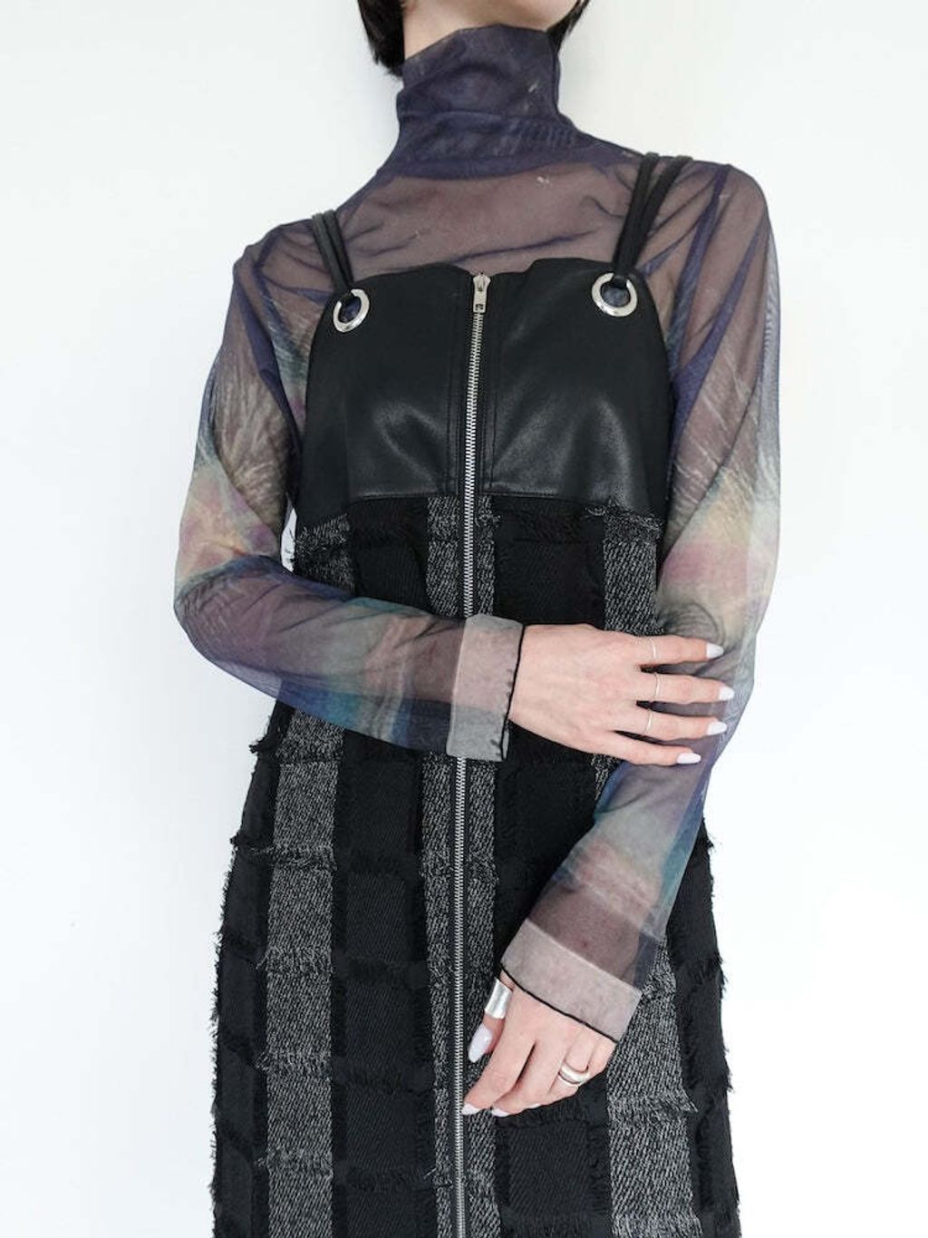 959665F9-2E13-4882-9178-3B593E3BFE50