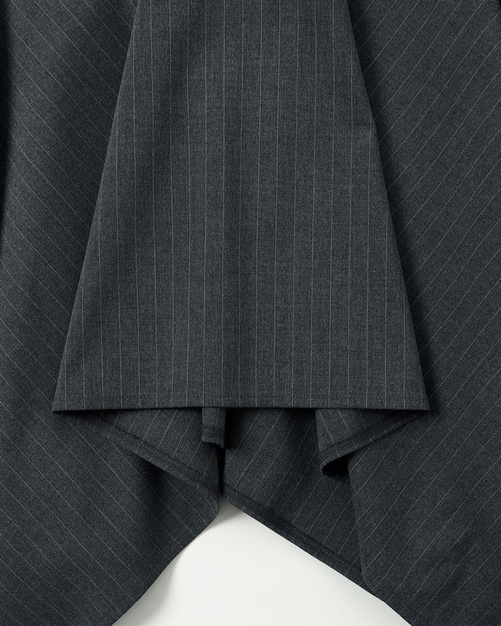 F17210F6-9CB6-4530-AFAB-74F0E38BC3A8_1_105_c