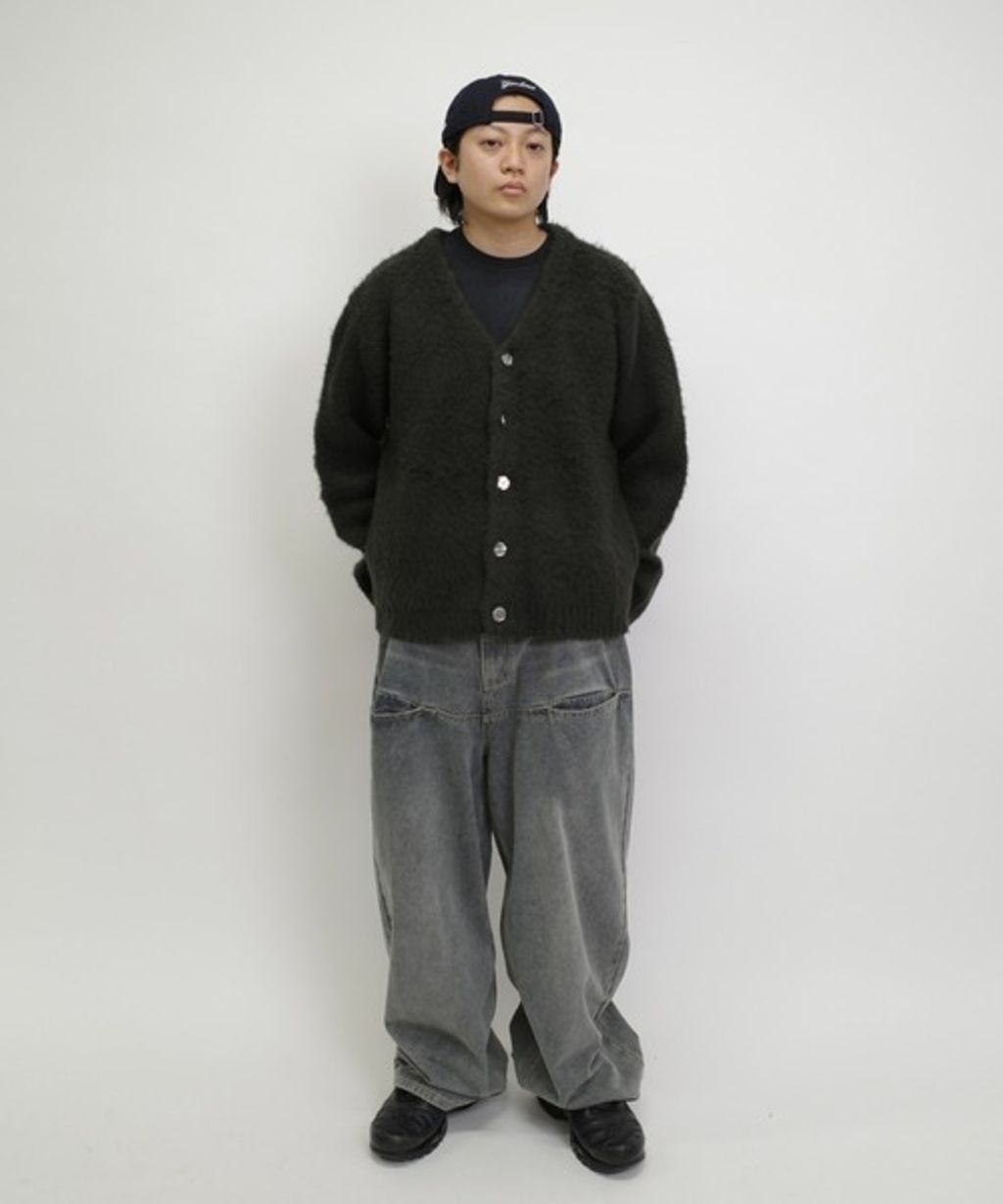 8C87D0AE-D671-478A-A306-9FDDB678AD51