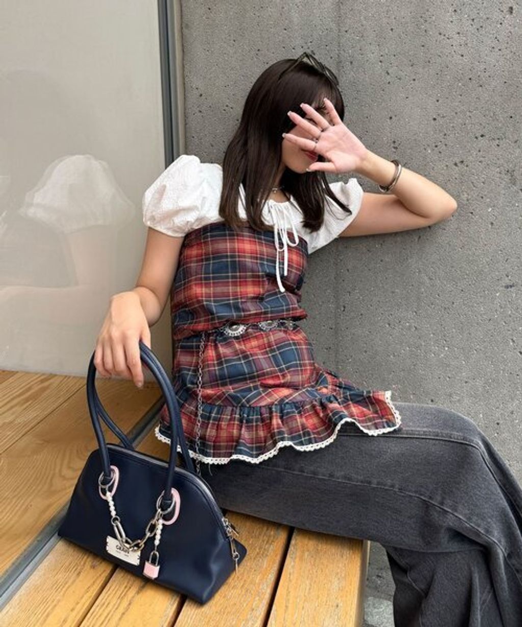 838DDB99-7BDD-4A41-A0FC-A531CBC0F978