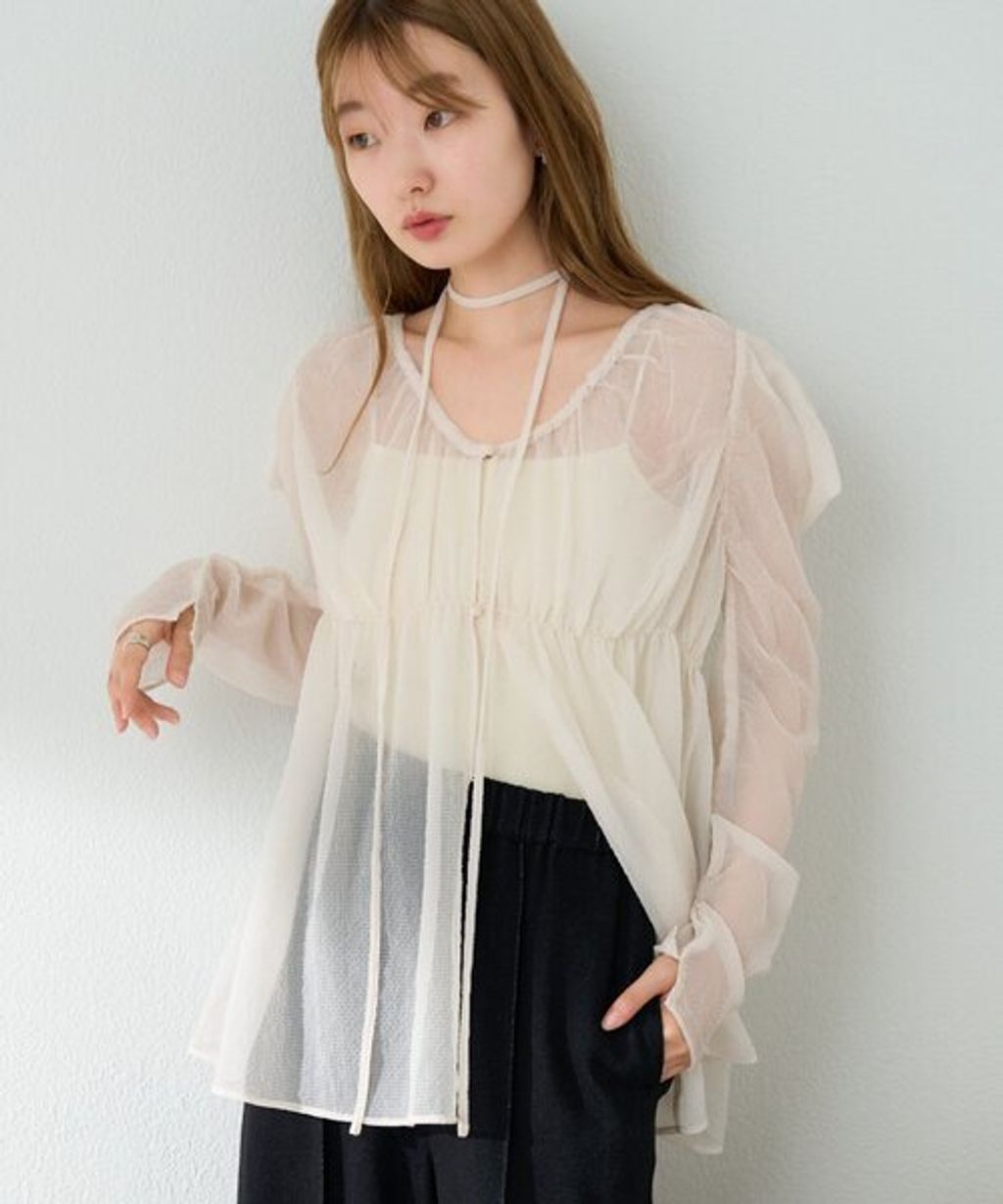 DF5A3434-3EF0-4A1B-AD46-7C4366F2FD3B