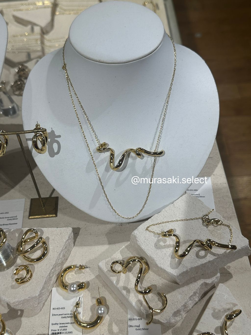 3C676A81-3EBA-4FE5-A73F-2D6852F89904