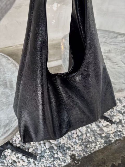 62f1bdb6557419a5a1f2ace34c8033cc