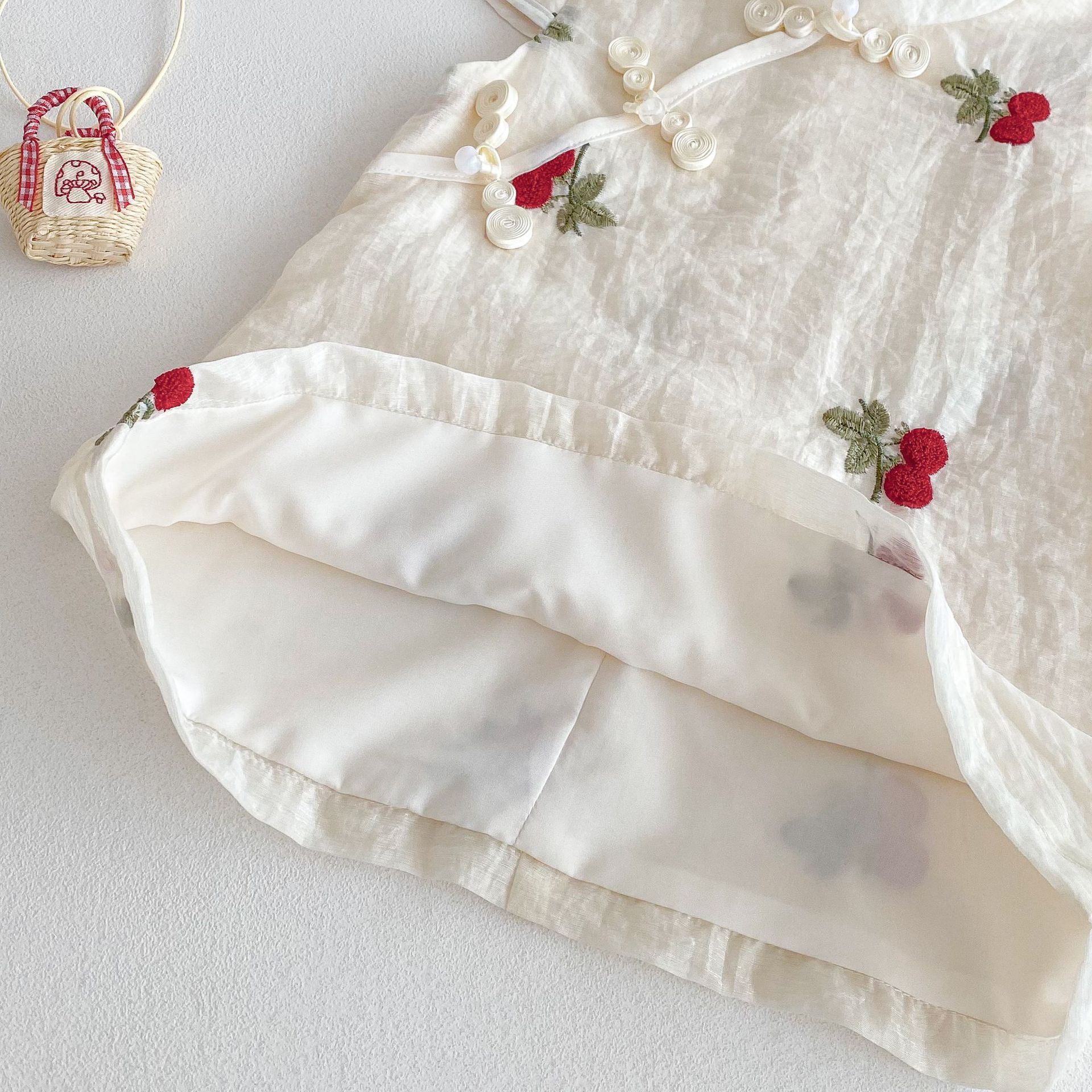 O1CN01RuZjl11FdAdqfPVBP_!!2200615100509-0-cib