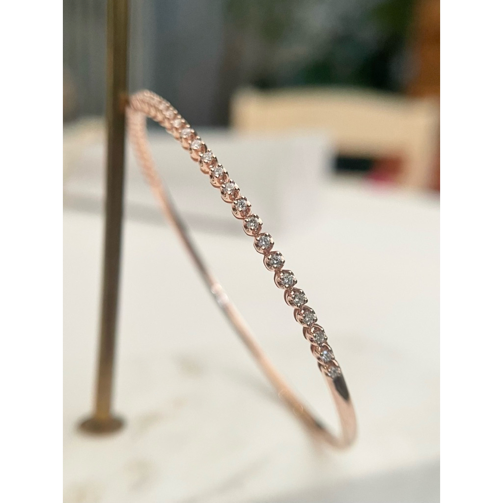 tw-11134207-820la-mlc8bxkmg7i895