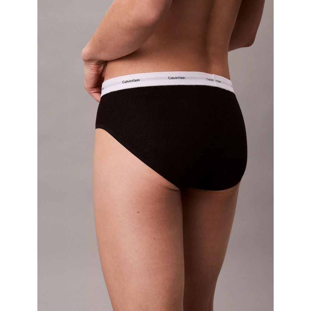 tw-11134207-820lg-mlhn13k6qnlw0a