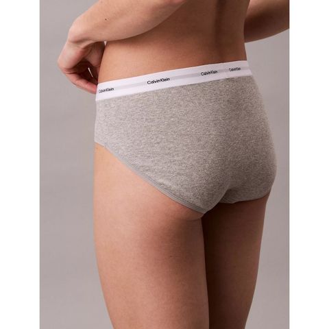 tw-11134207-820lf-mlhn13k5dhq9bd