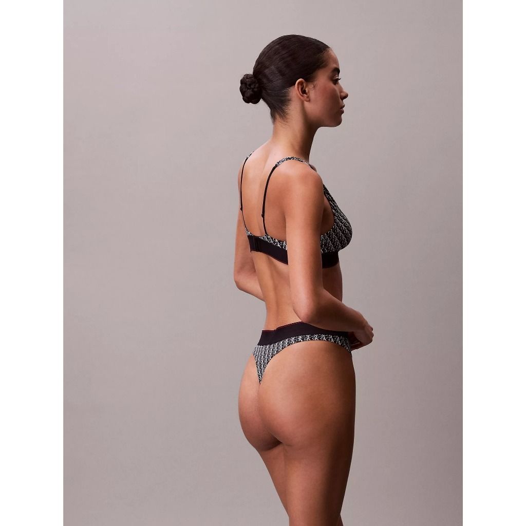 tw-11134207-820l8-mlkcrtf8xgy07c