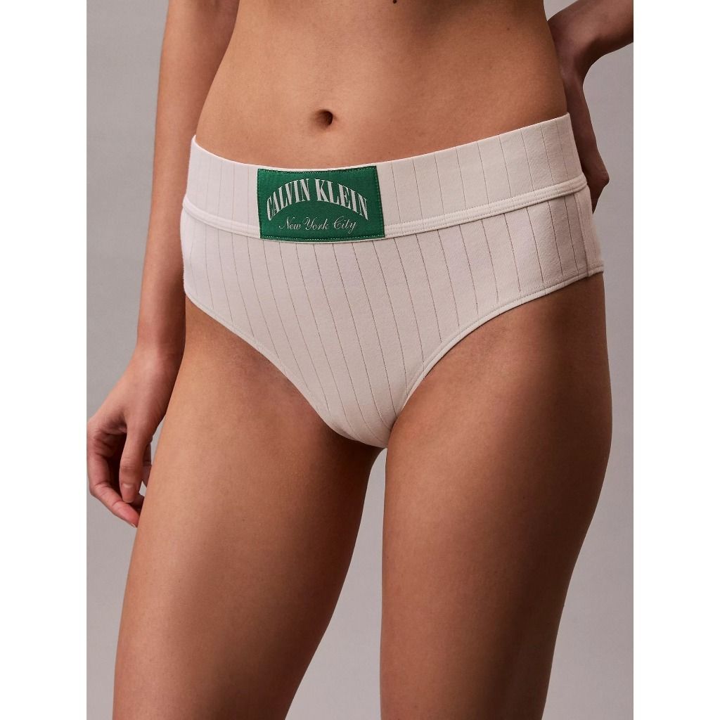 tw-11134207-820la-mlk75oj6skci19