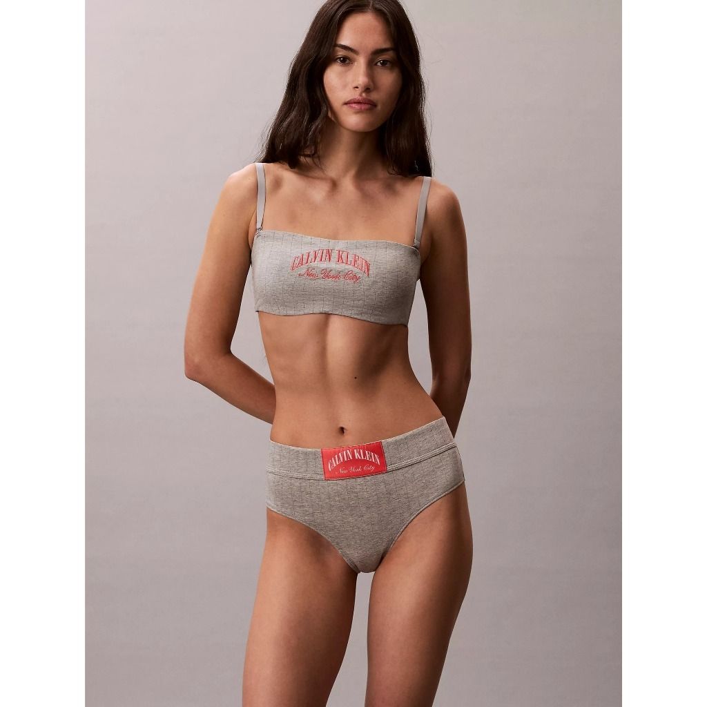 tw-11134207-820la-mlk75oj63a4g3b