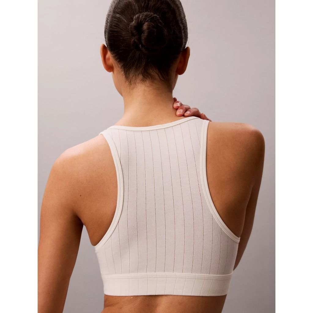 tw-11134207-820l6-mluf5vywtd6oba