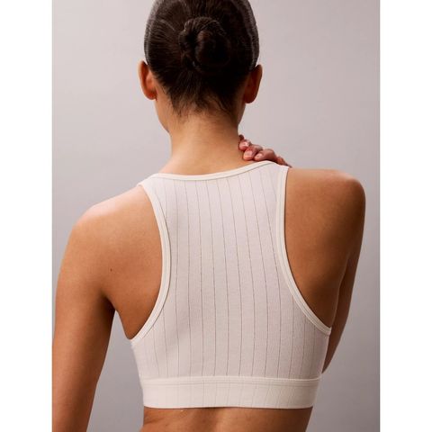 tw-11134207-820l6-mluf5vywtd6oba