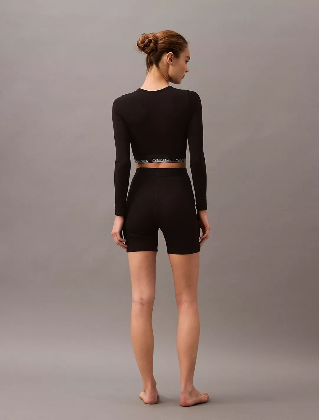 52008009_005_alternate1