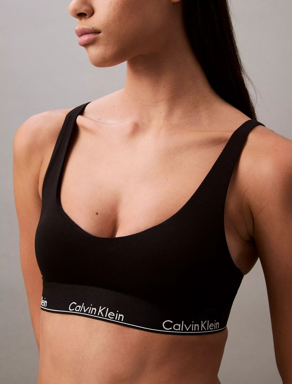 52007586_004_alternate1