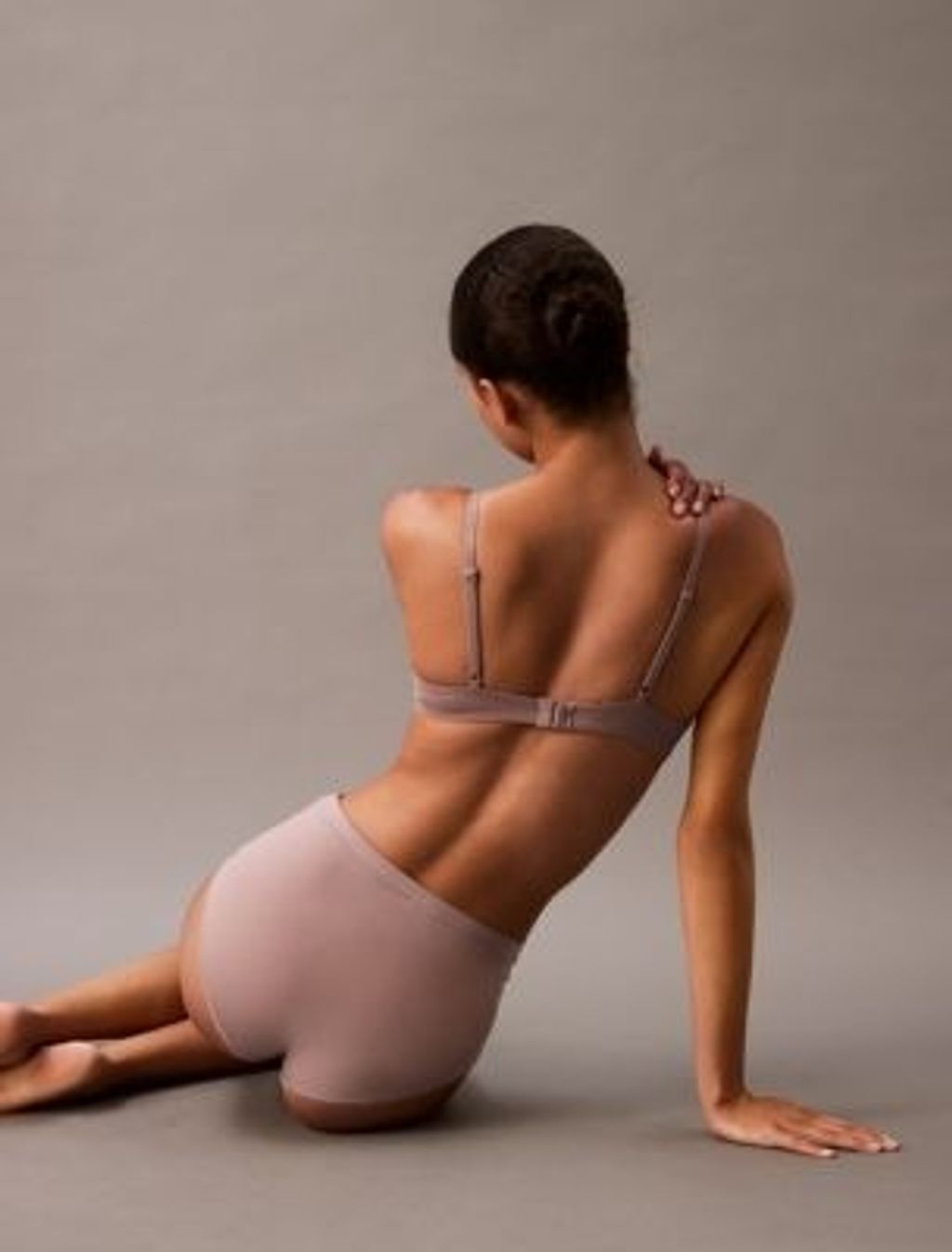 51705178_631_alternate1