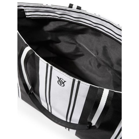 tw-11134207-7ra0o-md4km2undmbjaa