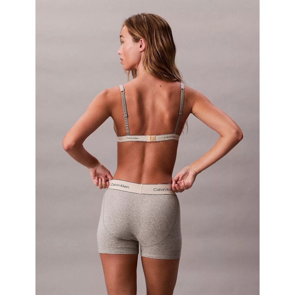 tw-11134207-7ra0u-mdt4l7pkf27bf9