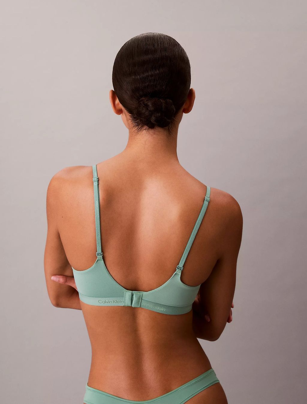 QF7618_YUM_alternate2