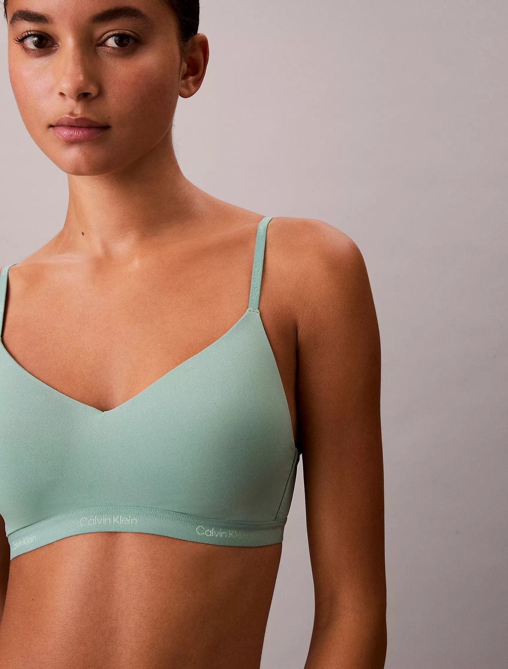 QF7618_YUM_alternate4