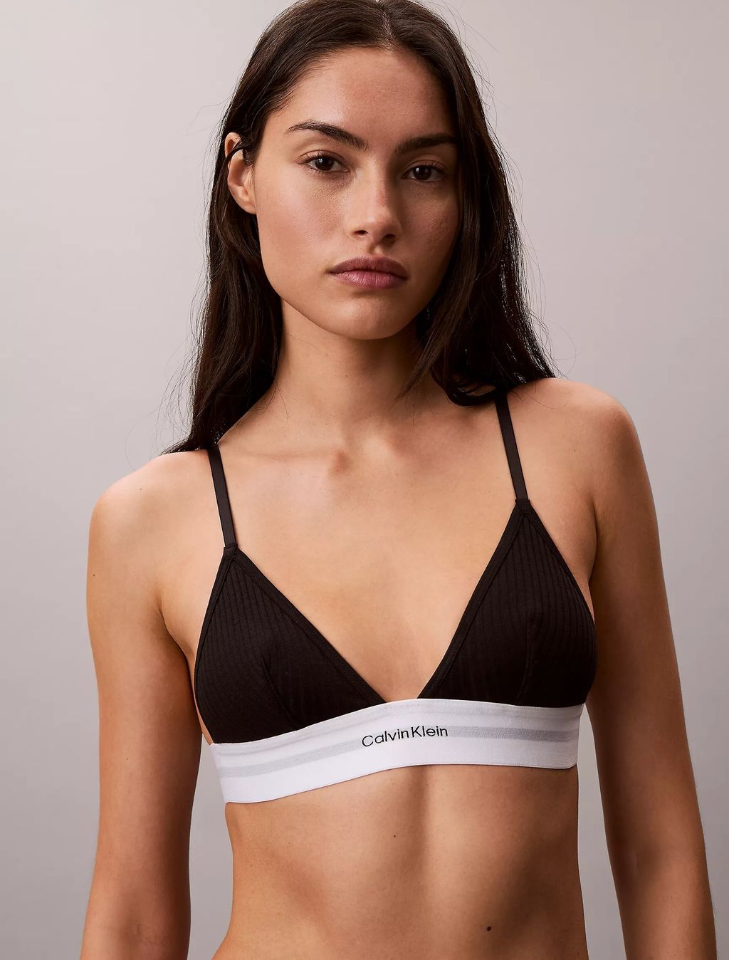 QF8248_UB1_alternate2