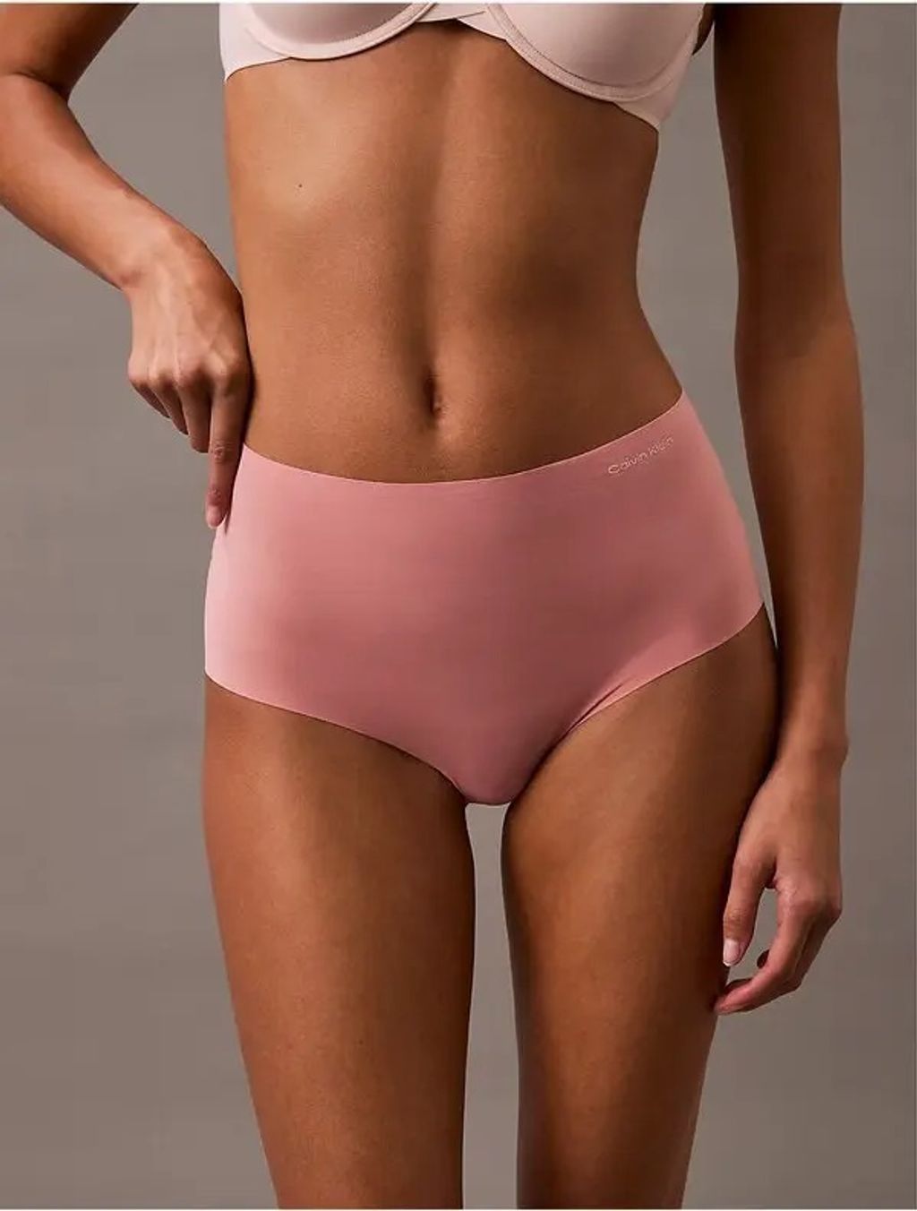 36770098luminous peach_1749461052