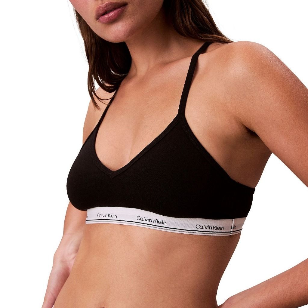 tw-11134207-81zti-mi04l41kmvb5cb