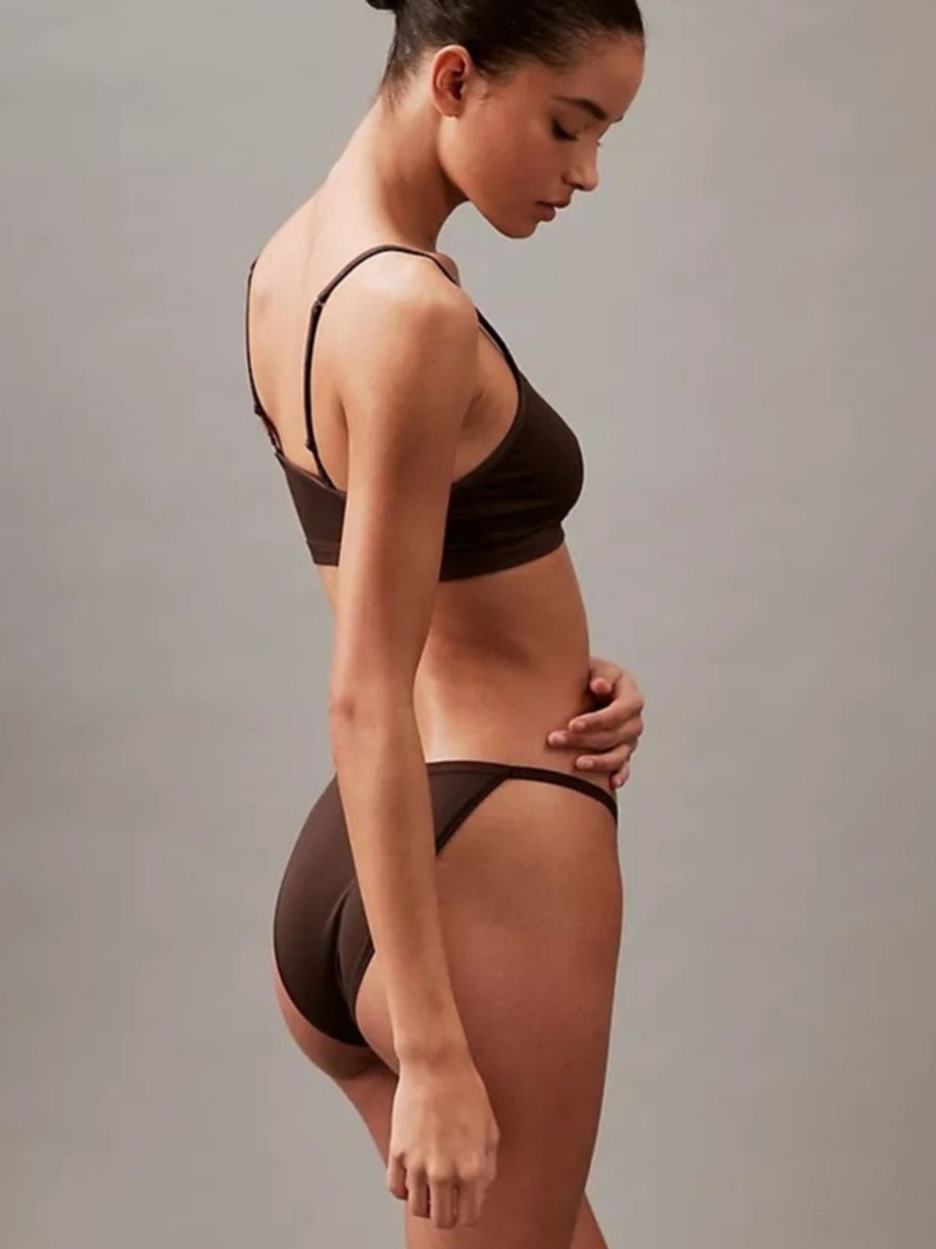 tw-11134207-7r98p-ltj2us4fnjx75e