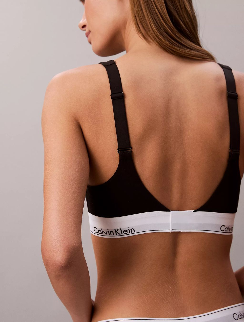 QF8500_UB1_alternate5