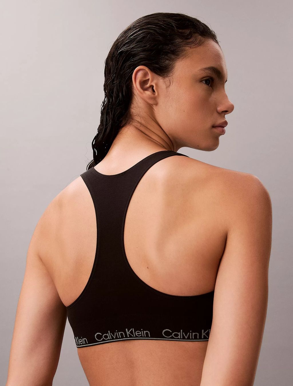 QF7317_UB1_alternate3