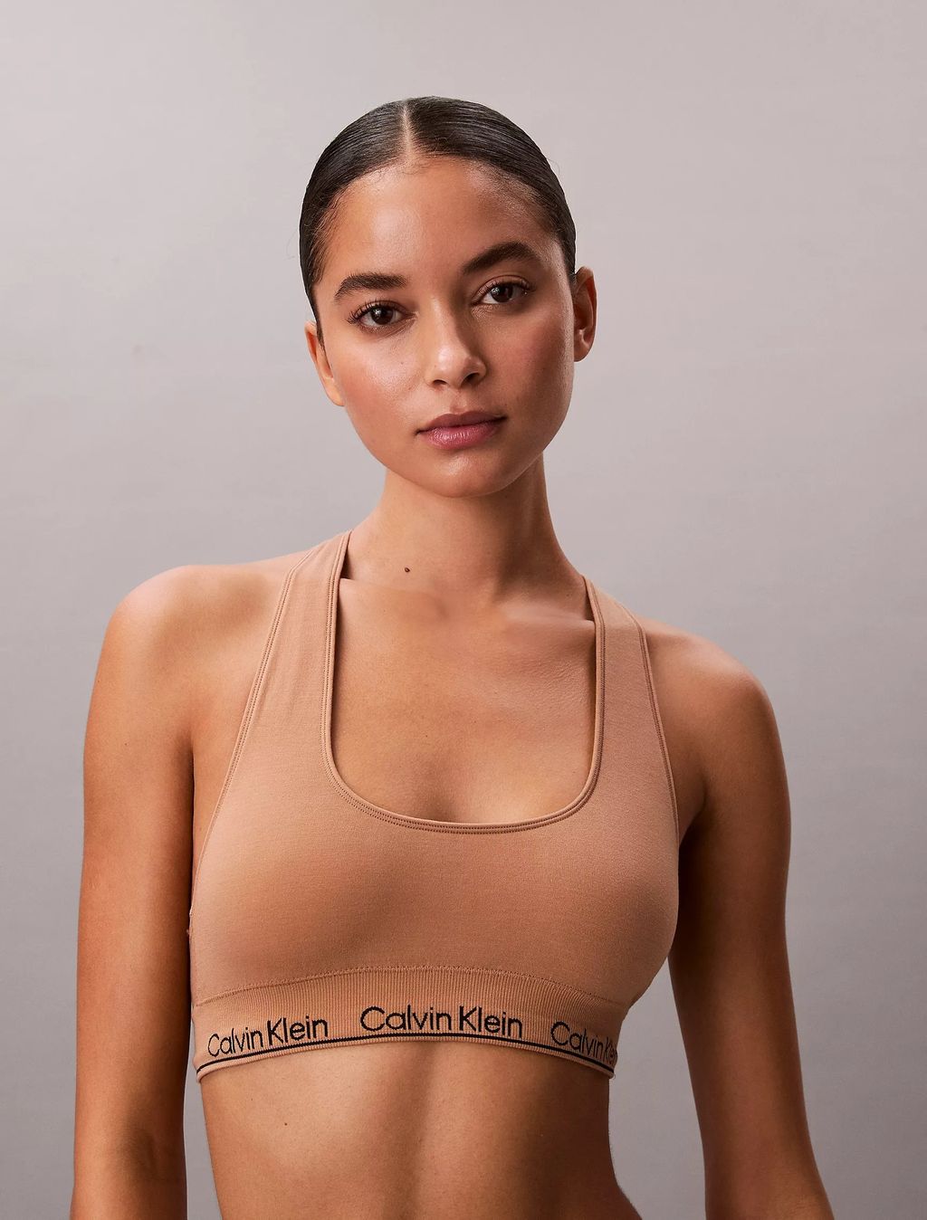 QF7317_BO8_alternate1