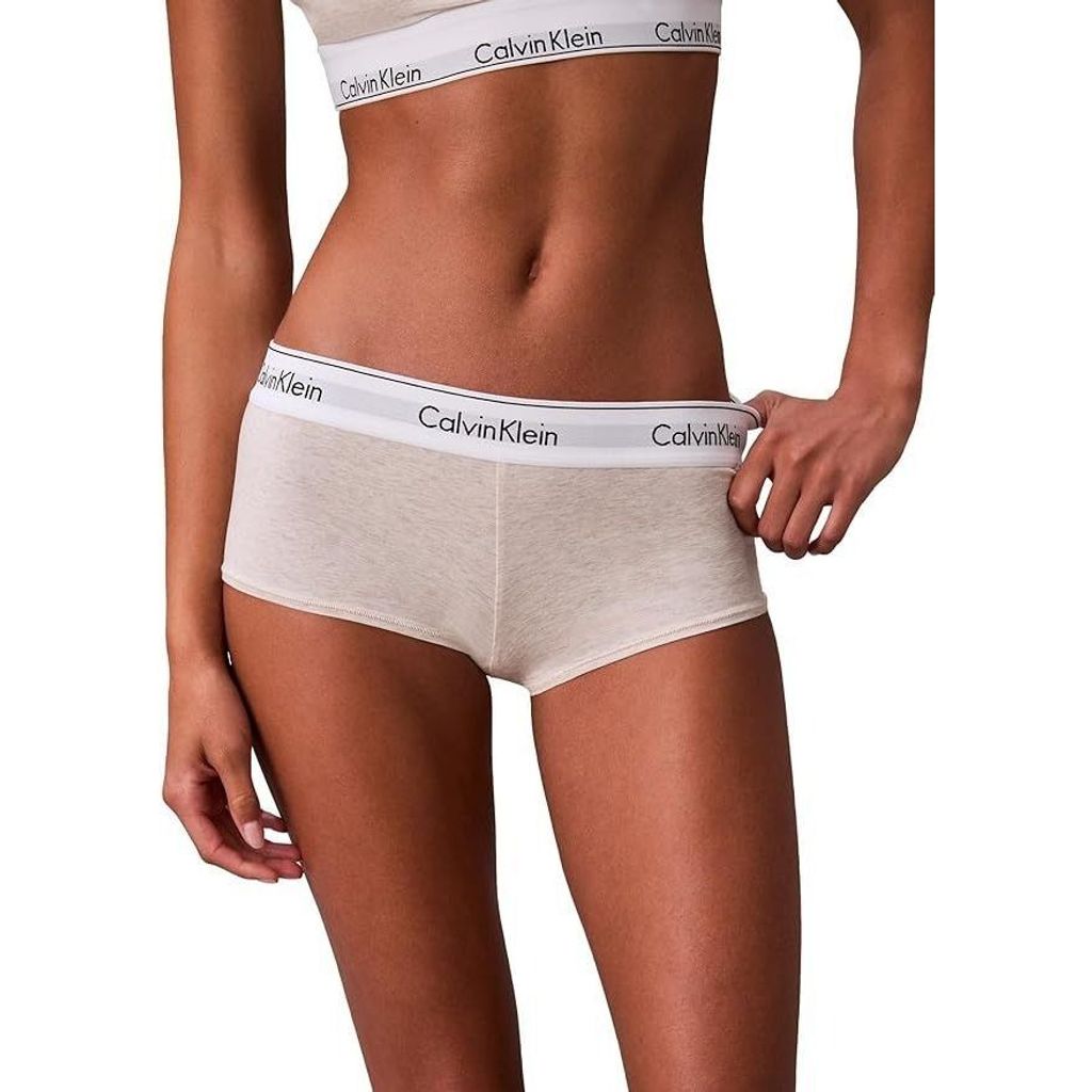 sg-11134201-822zr-mi40oxxsecqra8