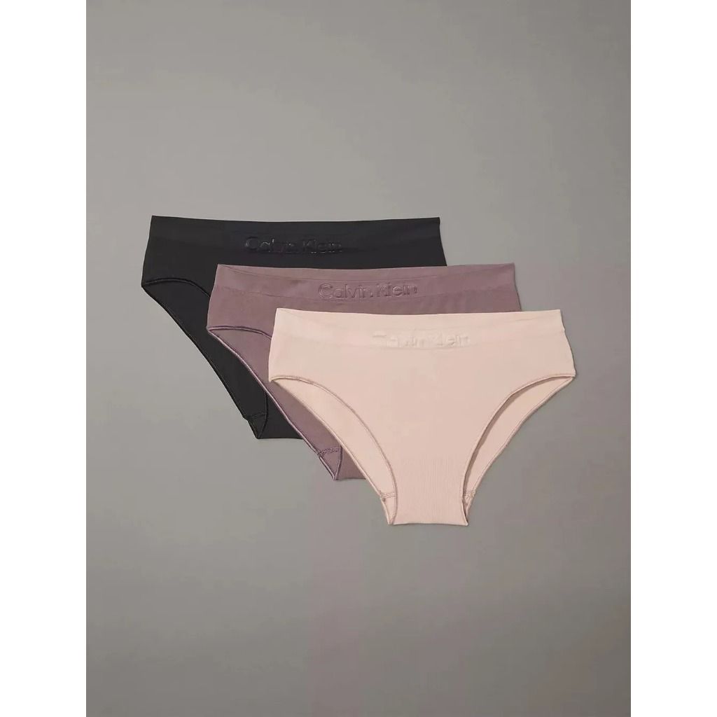 tw-11134207-820lf-mkjipeaevvnn1c