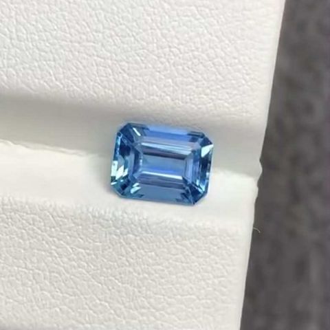 1.53克拉 天然超級聖瑪利亞海藍寶 GUILD