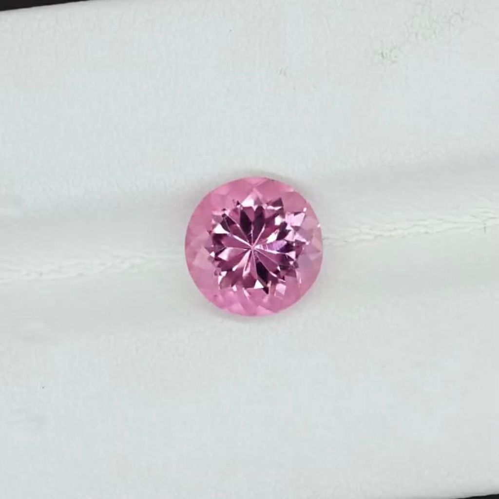 71e3bc65-4fac-465f-acc9-af3b0df81a0c