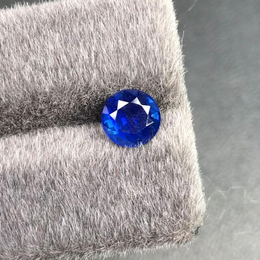 4e1aa494-a895-4930-9ba5-3b6d0dcc2418