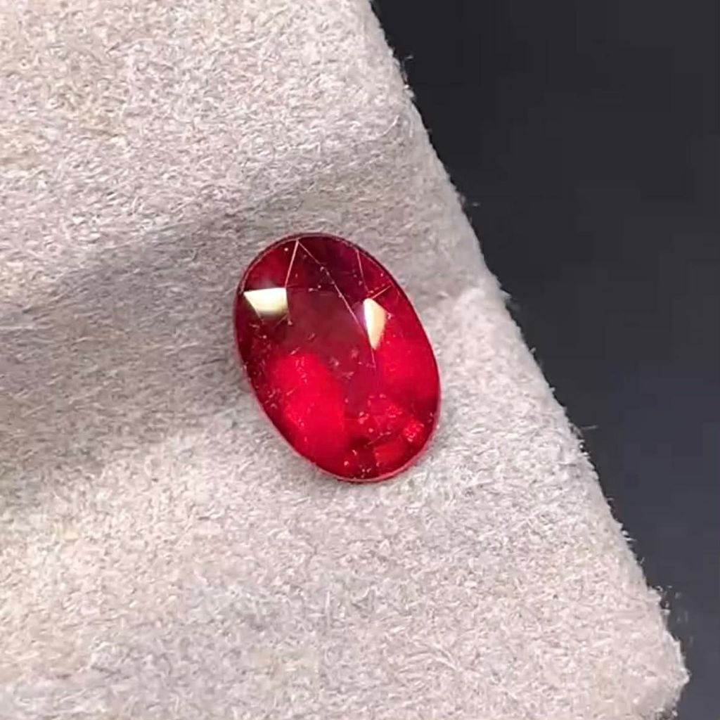 1c1b0de1-9b52-41f4-a01a-1065bd06a035