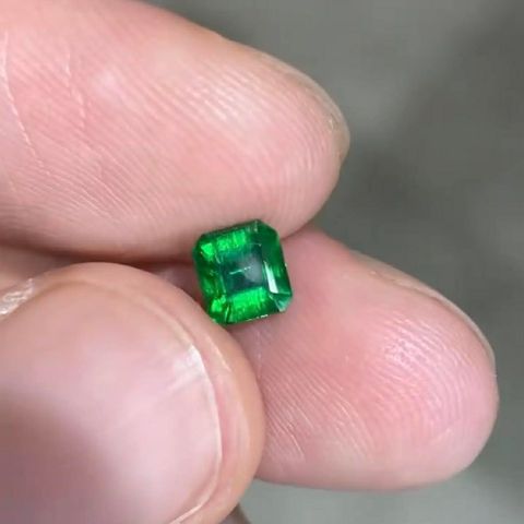 a2b178e9-1f31-4930-8176-382581408c03